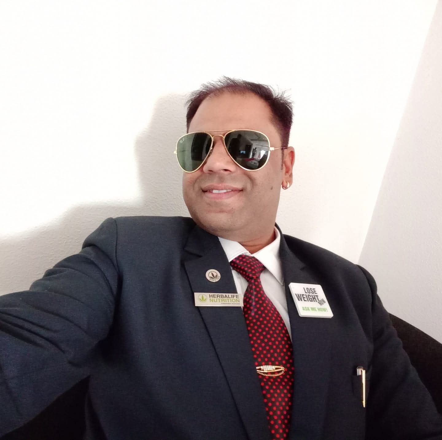 leader-img